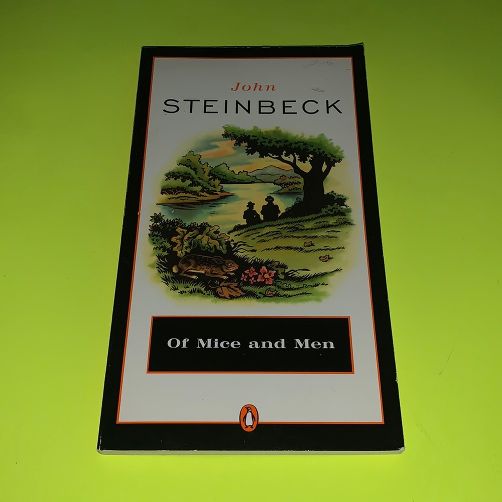 John Steinbeck - Of Mice and Men Paperback Book